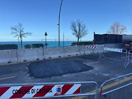 Lungomare, chiusa la voragine in viale Artale Alagona: pronta la riapertura