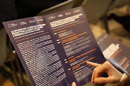 &ldquo;Qualcosa di enorme sta accadendo&rdquo;: l&rsquo;IA che scuote Wall Street e che (ri)scrive i romanzi rosa