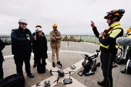 Meloni a Niscemi, l'incontro in Comune e poi il sopralluogo nei luoghi della frana: le foto 