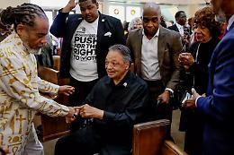 Morto il reverendo Jesse Jackson icona americana dei diritti civili