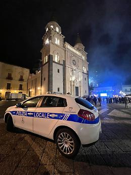 Carnevale senza "trucchi": ad Acireale lo spray finisce sotto sequestro