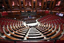 Il calendario che riscrive cantieri, cartelle e assunzioni: cosa c'&egrave; nel Milleproroghe 2026