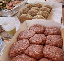 Carne di cavallo, l'assist del senatore della Lega che cita le polpette di Catania