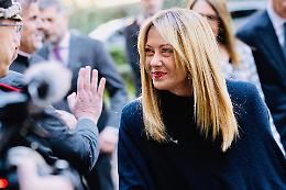 Meloni: &laquo;La campagna referendaria non deve trasformarsi in una lotta nel fango. Giusto il richiamo di Mattarella al rispetto tra istituzioni&raquo;