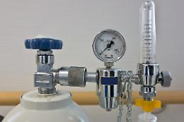 Ossigeno medicale, arrivano le scorte in provincia di Ragusa, ma sono irrisorie: "Una beffa"