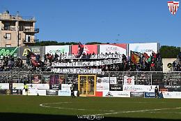 Il derby clou degli Iblei finisce in parit&agrave;, ma i tifosi rendono omaggio al piccolo Domenico