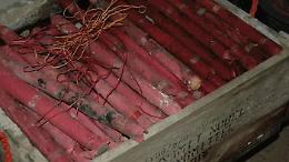 Ravarino: finti candelotti e scritta in arabo attorno all&rsquo;ex cinema Cristallo destinato al centro Al Wahda