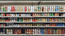 Prepariamoci a dire addio alle lattine nei supermercati: perch&eacute; l'Ue le ha vietate (c'entra la salute)
