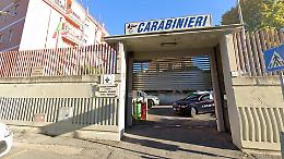 Aggredita con una mannaia alla periferia di Roma, arrestato il suocero 85enne