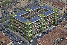 Il "Fosso" si trasforma: da due a quattro piani con giardini pensili, colonnine e fotovoltaico