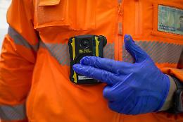 Catania, bodycam sui camici e le divise a tutela di operatori e pazienti 