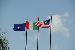 Sigonella, avviso dalla base Usa al personale dopo l'attacco all'Iran: &laquo;Restate vigili, ma l'allerta non cambia&raquo;