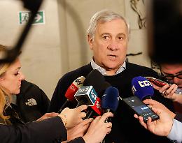 Attacco Israele, Tajani: &laquo;Con l'Iran non sar&agrave; una guerra lampo&raquo;