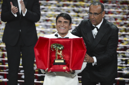 Sanremo 2026:  11 milioni 22 mila spettatori nell'ultima serata. Dati in calo rispetto al 2025