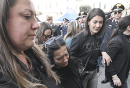 Lettera sulla bara di Domenico: &laquo;Ti voglio bene, troverai tanti angeli&raquo;