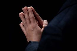 Giornata di preghiera e digiuno il 13 marzo: la Cei e il papa chiedono di fermare la spirale della violenza