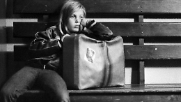 Alice nelle citt&agrave;: il viaggio che riaccende lo sguardo