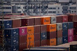 I nuovi dazi di Trump, negli Usa &egrave; caos: venti stati democratici fanno causa