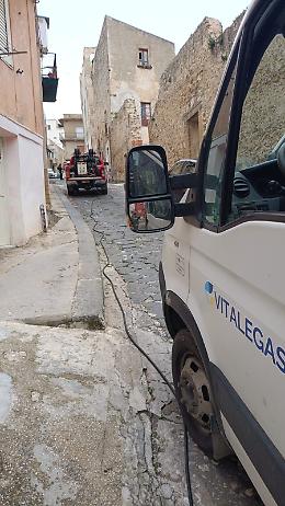 Paura a San Michele: fuga di gas durante i lavori, evacuata la scuola Loreto