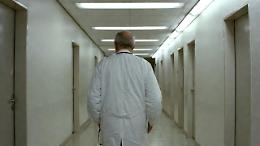 Nell'isola c'&egrave; il rischio di rimanere senza assistenza sanitaria: 820 medici di base in pensione entro il 2028, allarme per le aree interne