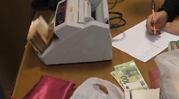 Mazzette all'Asp di Palermo, tre arresti: il sequestro da 1,2 milioni in contanti a un medico - VIDEO