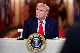 Trump su Truth Social: &laquo;L'Iran sar&agrave; colpito molto duramente&raquo;