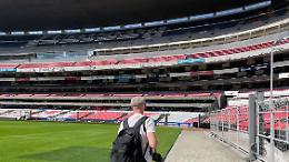 Mondiale 2026, la "triade imperfetta", un solo pallone e mille ostacoli: come burocrazia e politica rischiano di diventare protagonisti
