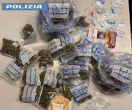 Arrestato alla Stazione Centrale un rider della droga: in auto con marijuana e cocaina