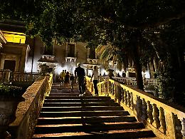 Villa Cerami in notturna: visite serali tra saloni, volte preziose e giardini 