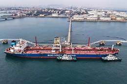 Liberati 400 milioni di barili per calmare i mercati, ma lo stretto di Hormuz resta un'incognita