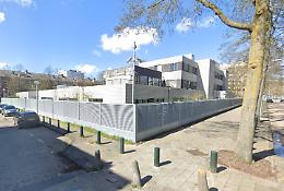 Esplosione alla scuola ebraica di Amsterdam: &laquo;Atto di aggressione&raquo;, polizia analizza i filmati per individuare il sospetto