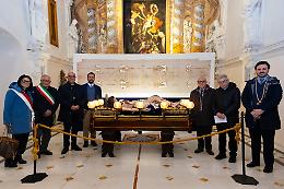 Vittoria, inaugurata una mostra sulla Sacra sindone