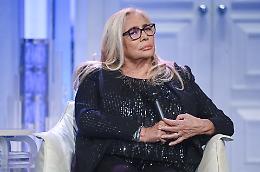 Mara Venier, suoneria &ldquo;traditrice&rdquo; a Domenica In: la gaffe che fa sorridere e racconta una tv pi&ugrave; umana