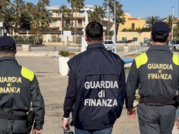 Stretta sull'evasione fiscale: scovati i "furbetti" dello scontrino, multe fino a 2.000 euro