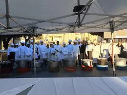 Il miracolo della tradizione: le scuole protagoniste delle tavolate di San Giuseppe