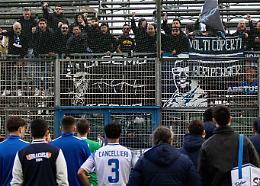 Siracusa non si arrende: tifosi raccolgono 15.634 euro e chiedono trasparenza