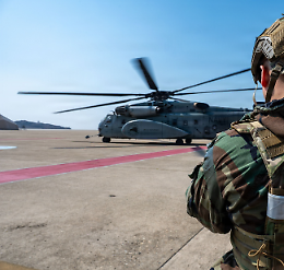 M5S lancia l'allarme su Sigonella: transito di F-15 e in assetto da combattimento 