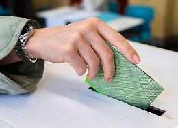 Referendum, la mappa del voto: perch&eacute; il No trionfa nelle citt&agrave;, tra i giovani e sfonda al Sud