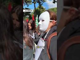 Ex lavoratori Almaviva ancora in bilico, sit in sotto Palazzo d'Orleans (Video)