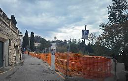 Via Roma, la passerella panoramica cammina a passo di lumaca