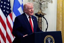 Benvenuti nello "Stretto di Trump": perch&eacute; la provocazione del tycoon su Hormuz non &egrave; solo uno scherzo