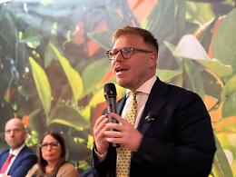 La Vardera: &laquo;Il mio passo indietro sulla candidatura a presidente della Regione? Solo a una condizione&raquo; . Ma poi smentisce