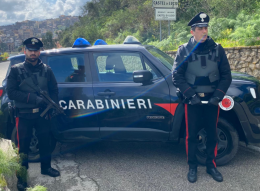 Finto carabiniere raggira un&rsquo;anziana rubandole gioielli e soldi: arrestato 