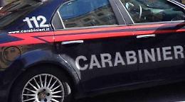 Si presenta in ospedale con ferite d'arma da fuoco ma tace su quanto gli &egrave; accaduto
