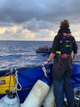 Sea-Watch 5 bloccata per 20 giorni e multata: l'ong accusa repressione dopo sbarco a Trapani