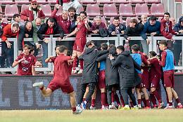 Il Trapani evita l'estromissione dal campionato, ma resta il -5: e la corsa salvezza continua