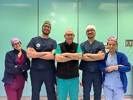 Miracolo in ospedale: salvata la vista e la vita a un 20enne