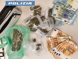 A bordo di uno scooter con oltre 80 g di marijuana, 12 g di hashish e 650 euro: arrestato 19enne