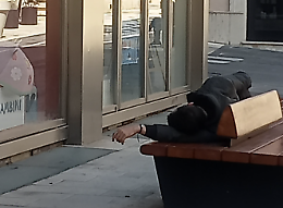 Ragusa, polemica dopo l'episodio in via Roma: il caso solleva interrogativi su sicurezza e senso civico