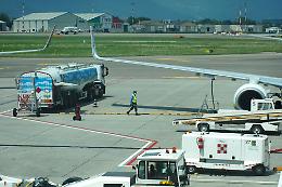 Aerei, l'Enac frena sull'allarme crisi carburante ma per Ryanair "rischi seri se Hormuz resta chiuso"